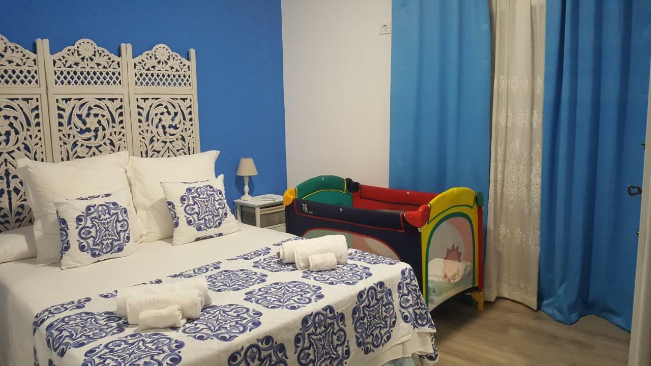 מרידה Apartamentos Coso De San Albin מראה חיצוני תמונה