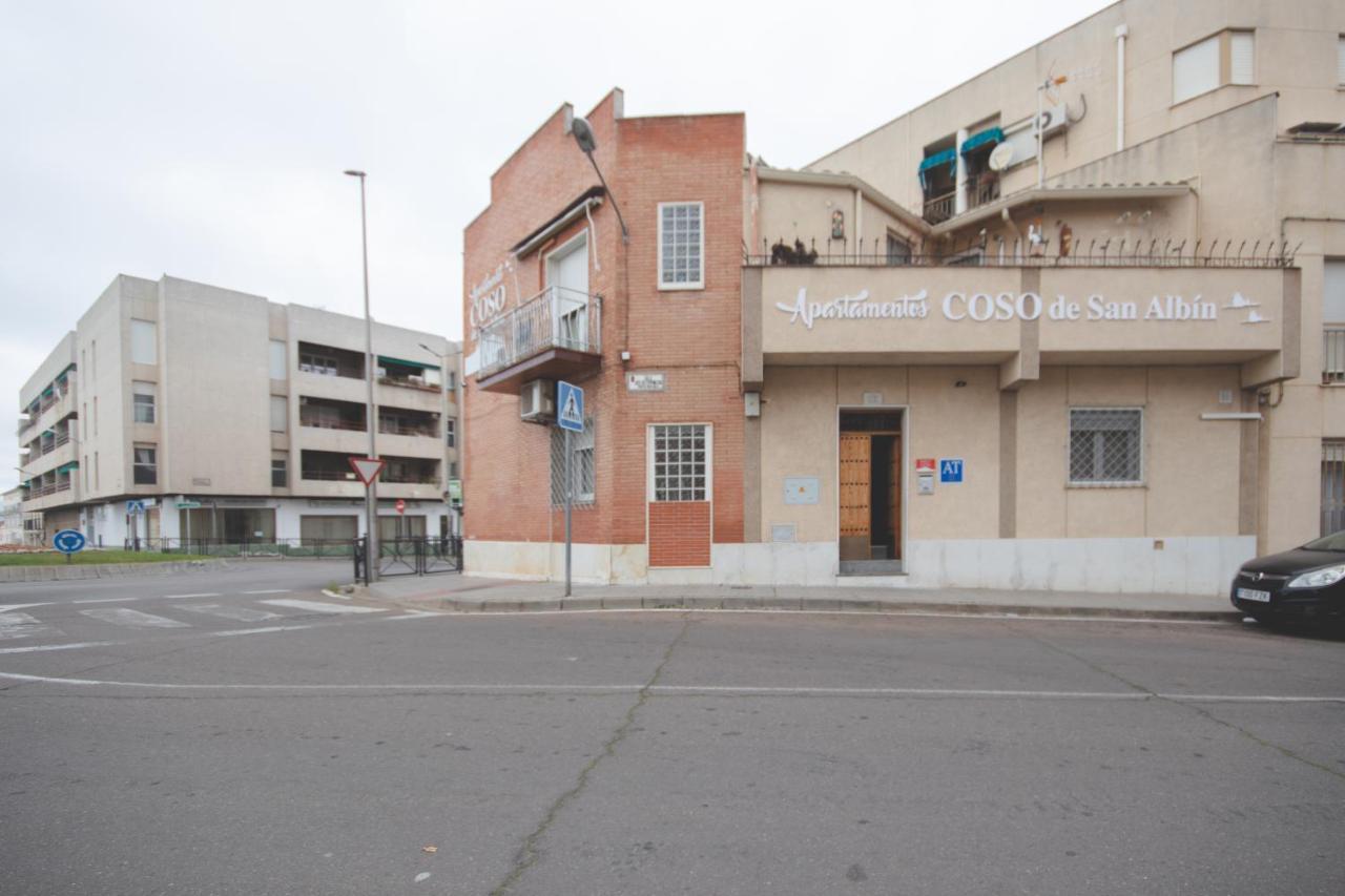 מרידה Apartamentos Coso De San Albin מראה חיצוני תמונה