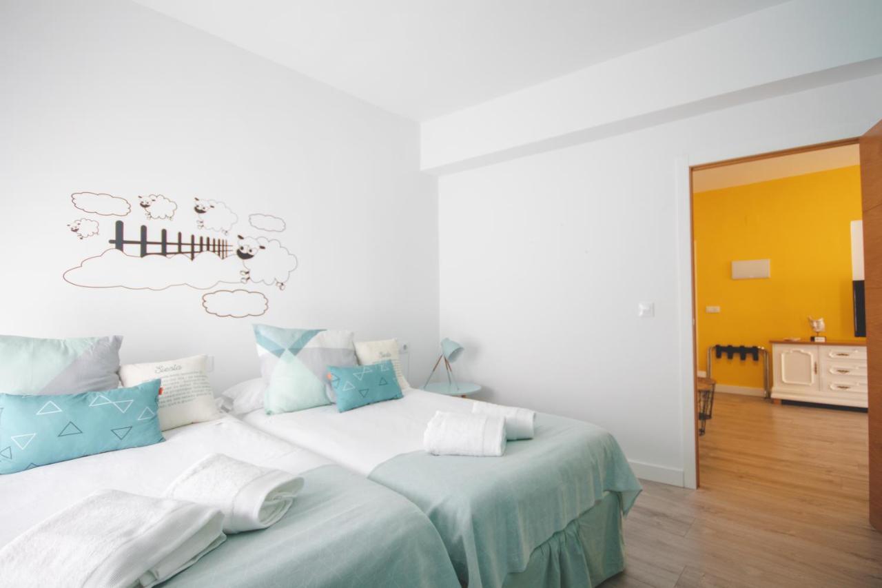 מרידה Apartamentos Coso De San Albin מראה חיצוני תמונה